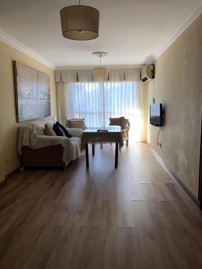 Apartamento En Pleno Centro Cerca De Sevilla Alcalá de Guadaira Esterno foto